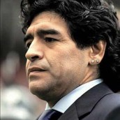 Maradona – minđuše vredne 25 hiljada eura